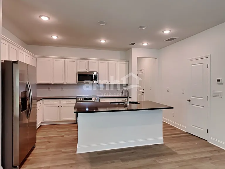 146 Sapling Way — Photo 4