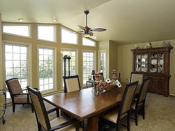 Formal Dining