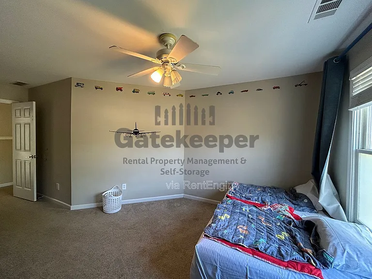 115 Hidden Lake Dr — Photo 25
