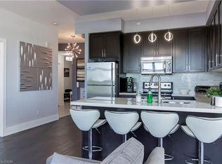 144 Park, Waterloo, ON N2L 0B6