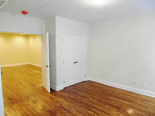 Rented by Citi Habitats | media 17