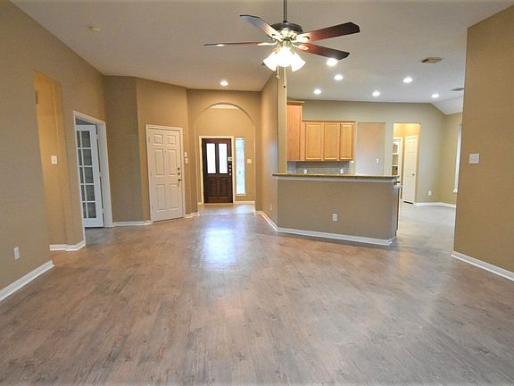 5th image of 1018 Northwick Dr