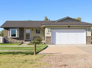 8355 Surrey Ridge Ct, Lamar, CO 81052