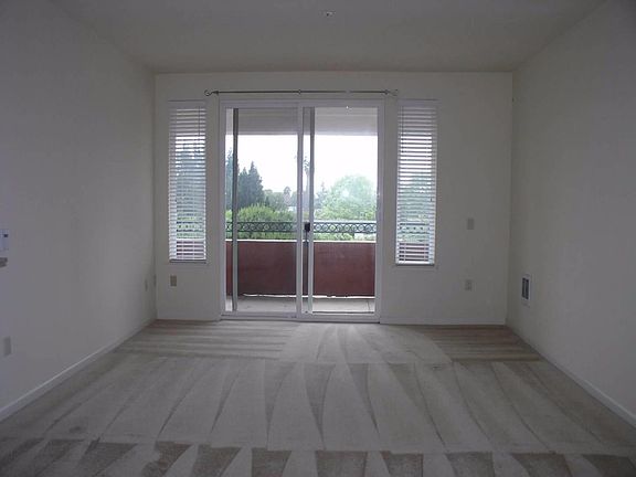 5th image of 401 S Norfolk St APT 307