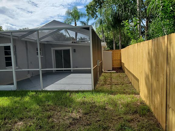 2nd image of 3024 E Sligh Ave