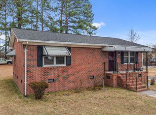 1412 Carolina Ave, Roanoke Rapids, NC 27870