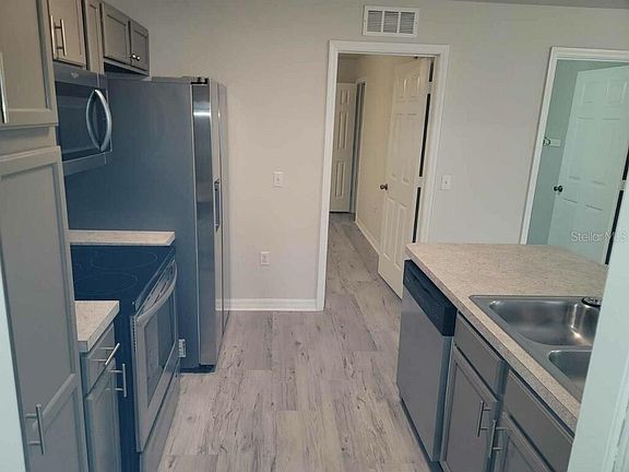 4th image of 6781 SE 54th Ln