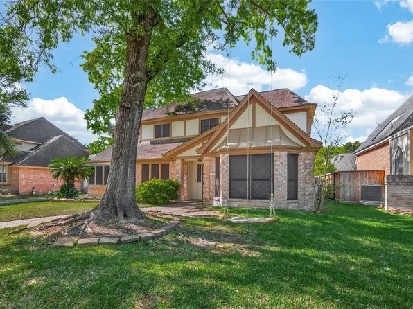 5323 Mulberry Grove Dr, Kingwood, TX 77345