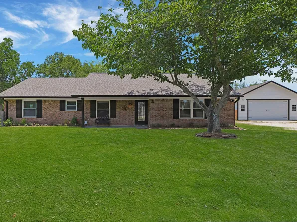 4550 County Road 537, Alvin, TX 77511