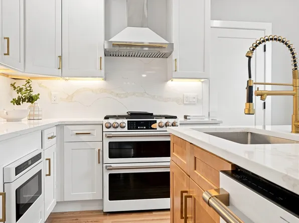 750 Mount Auburn St #750, Watertown, MA 02472