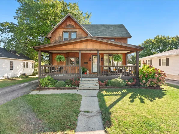 4027 11th St, Des Moines, IA 50313