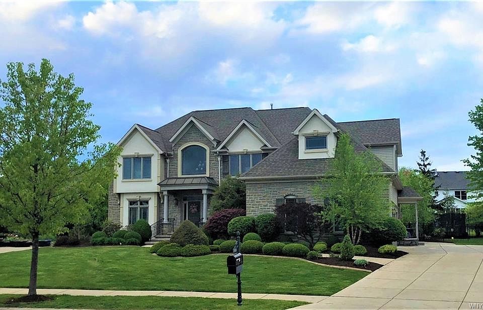 1st image of 30 Lanoche Ct