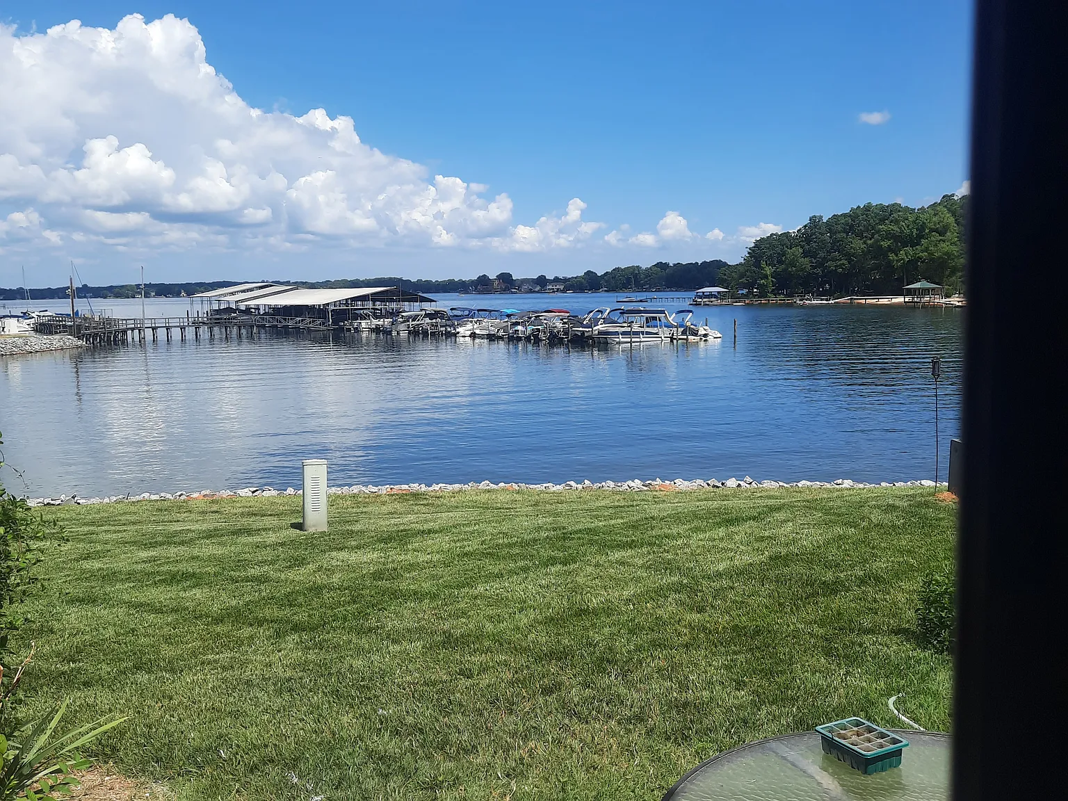 3 bed, 2.5 bath, 1602 sqft, $2,825 — Photo 2
