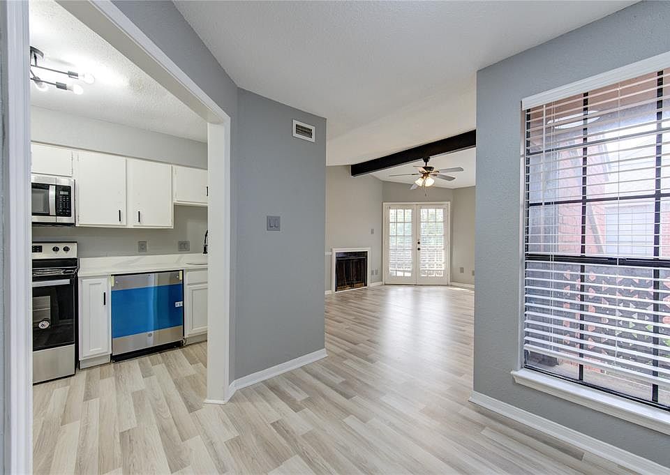 1st image of 12500 Sandpiper Drive #126