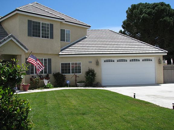 3rd image of 18499 Colonial Ct