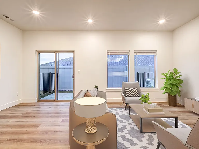 Vintage Park Townhomes — Photo 41