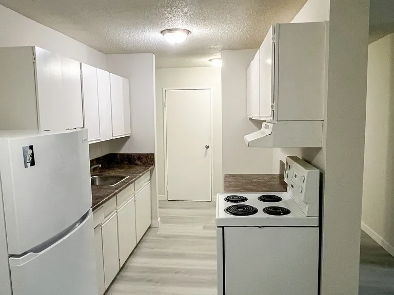 710 Appleby Dr — Photo 13