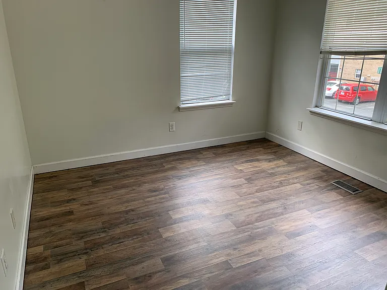 453 Summerwalk Cir — Photo 8