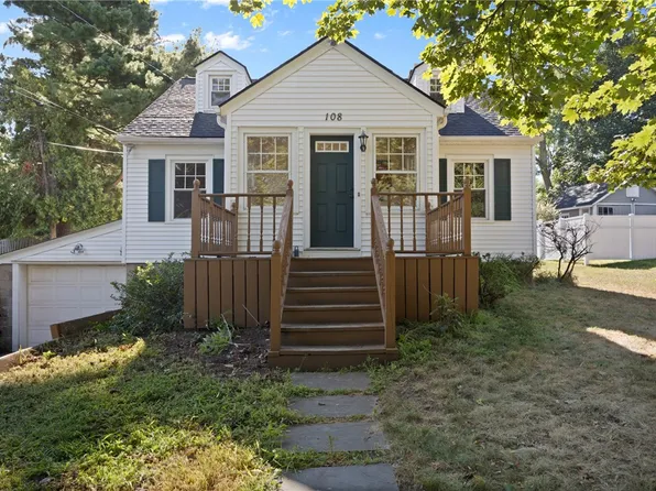 108 Kreag Rd, Fairport, NY 14450