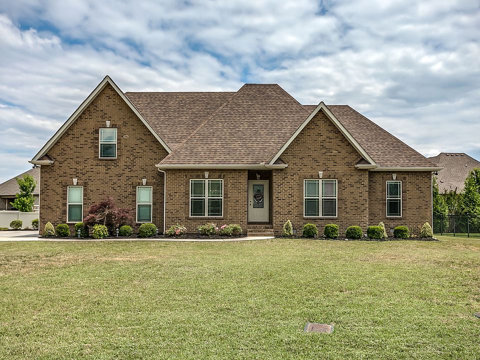 1st image of 208 Sweet Bay Ct