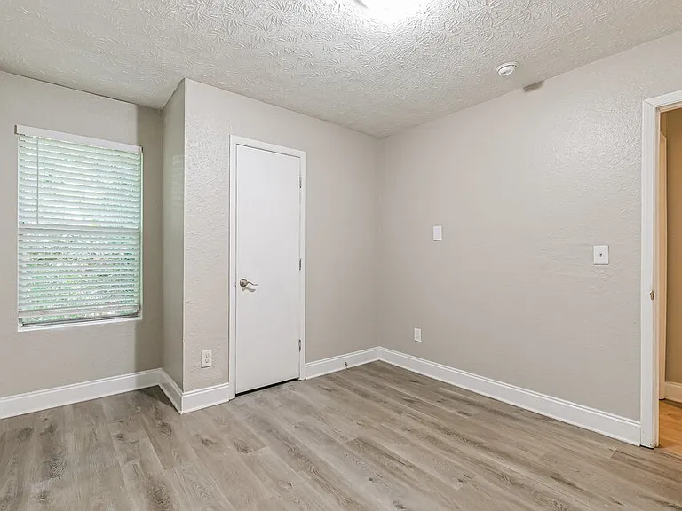 2959 Sugarcreek Ln SE — Photo 14