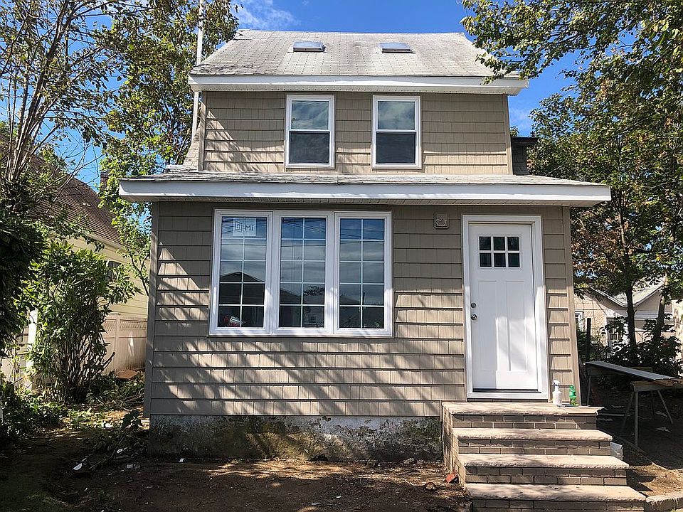 1st image of 296 Doherty Ave