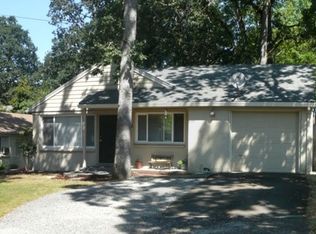 740 E Dartmouth St, Gladstone, OR 97027