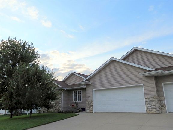 2nd image of 280 W Goldfinch Dr