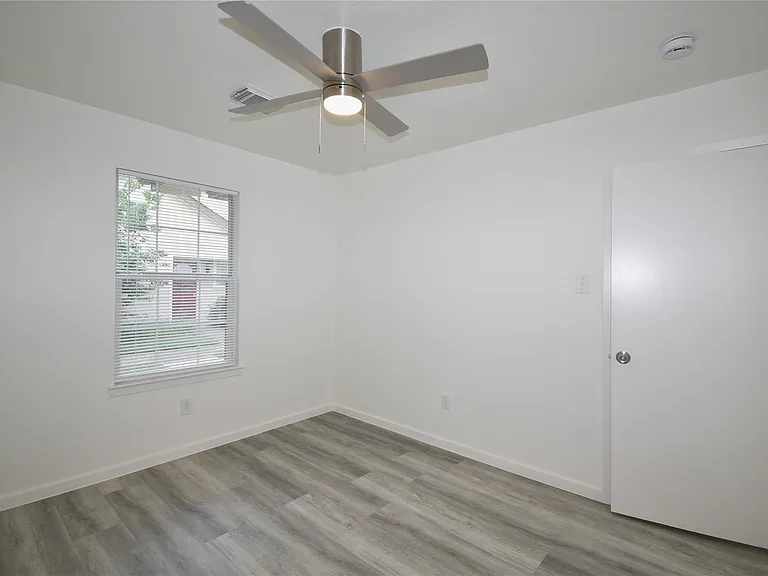 6145 Settlers Square Ln — Photo 17