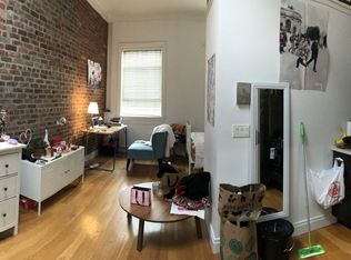 415 W 22nd St APT 2A, New York, NY 10011