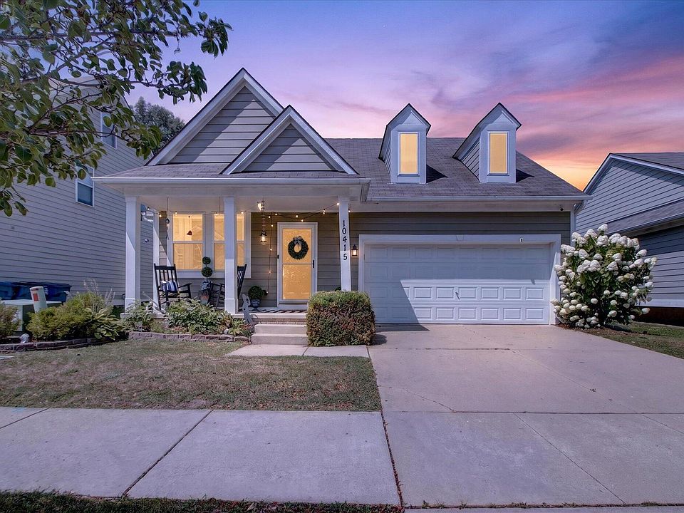 1st image of 10415 Scarlet Oak Dr