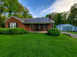 9077 Reynolds Mill Rd, Seven Valleys, PA 17360