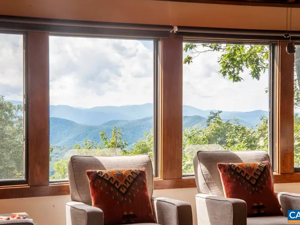 79 Pinnacle Dr, Wintergreen Resort, VA 22967