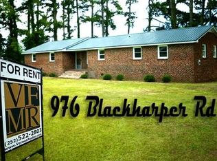 976 Black Harper Rd, Kinston, NC 28504