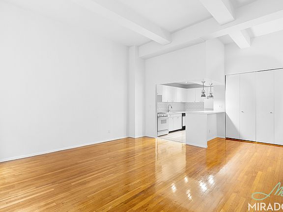 5th image of 80 Madison Ave APT 6H