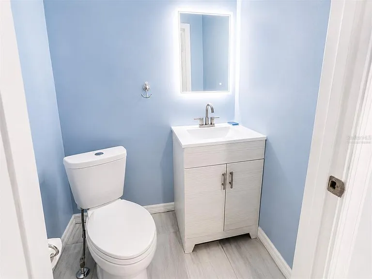 3209 Avenue A W — Photo 19