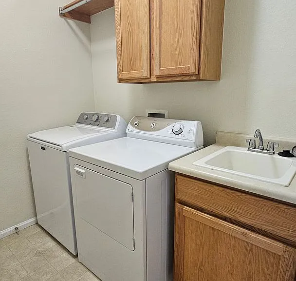 13665 Stone Cir #101 — Photo 12