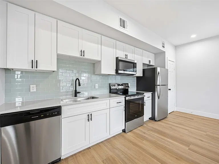 7625 De Priest St #D — Photo 8