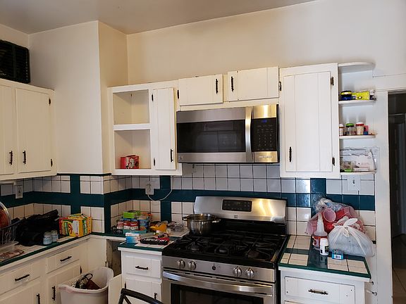 5th image of 2414 46th St
