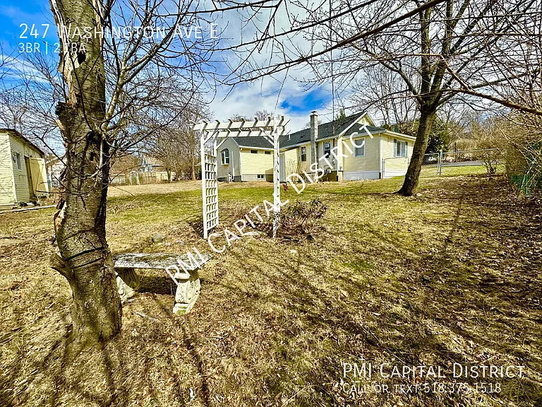 247 Washington Ave E — Photo 47