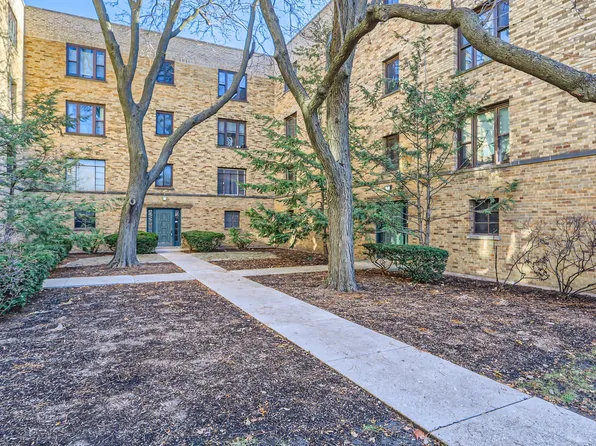 1539 Monroe Avenue #2, River Forest, IL 60305