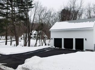 10 Phylmor Dr, Westborough, MA 01581