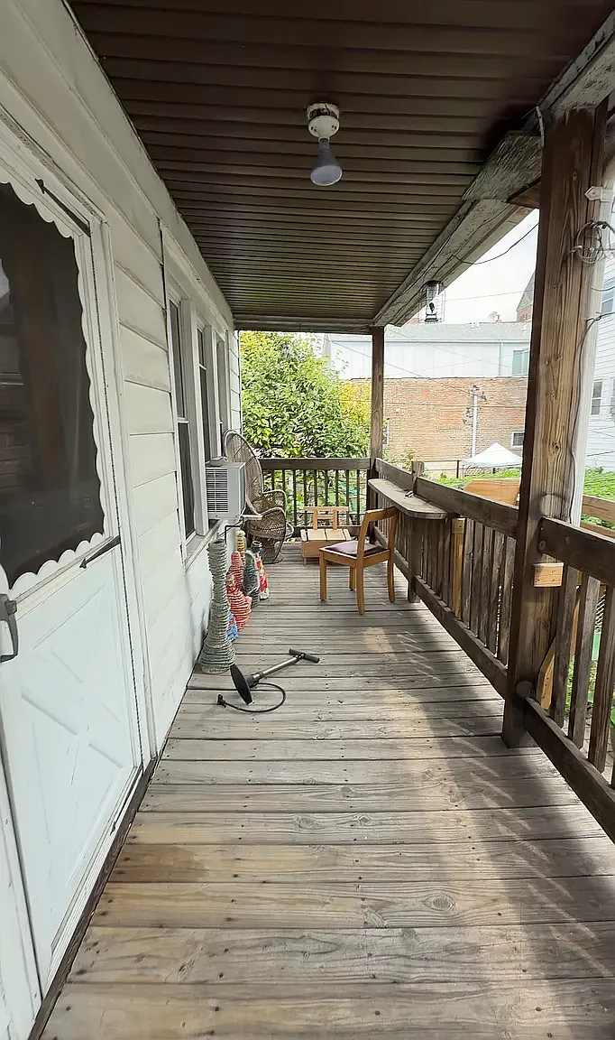 1 bed, 500 sqft, $1,200 — Photo 2