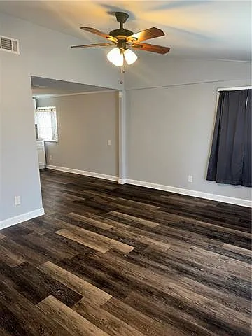 2 bed, 1.0 bath, 962 sqft, $1,500 — Photo 2