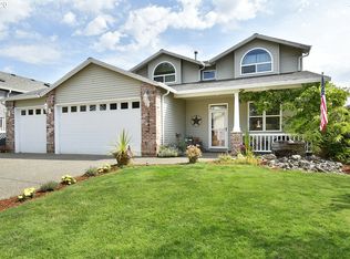 37544 Goldenrain St, Sandy, OR 97055