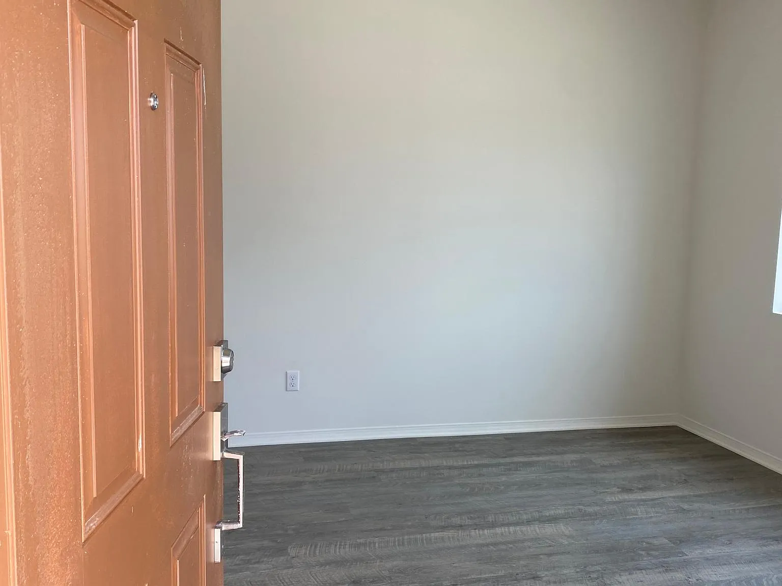15612 Colbalt Rd — Photo 2