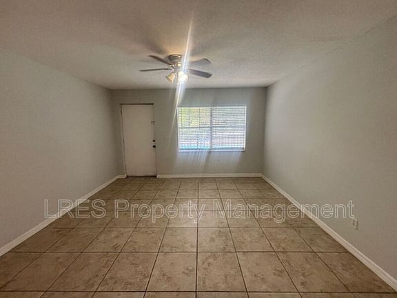 3rd image of 1031 Columbia Ave APT H