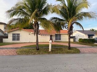 10021 SW 3rd St, Miami, FL 33174