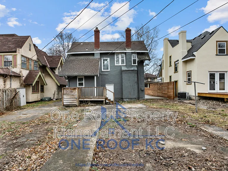 416 N Elmwood Ave — Photo 22