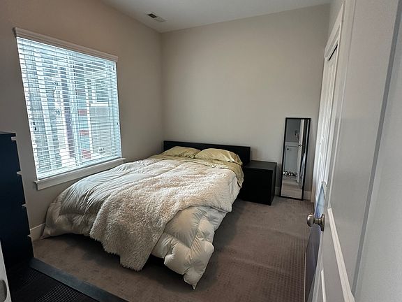 2nd image of 1783 W Crete Ln